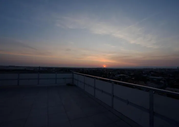 Luxusný Penthouse Nad Jazerami 230 M2, 2x Garáž, Wifi