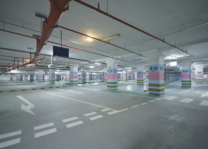 Appartamento Luxusný Penthouse Nad Jazerami 230 M2, 2x Garáž, Wifi Senec