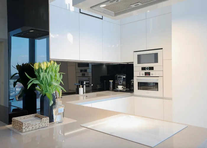 Luxusný Penthouse Nad Jazerami 230 M2, 2x Garáž, Wifi Appartamento