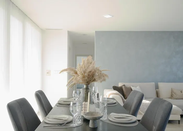 Luxusný Penthouse Nad Jazerami 230 M2, 2x Garáž, Wifi *