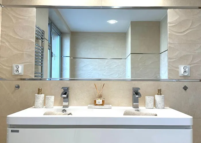 Appartamento Luxusný Penthouse Nad Jazerami 230 M2, 2x Garáž, Wifi *