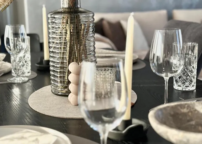 Luxusný Penthouse Nad Jazerami 230 M2, 2x Garáž, Wifi Senec